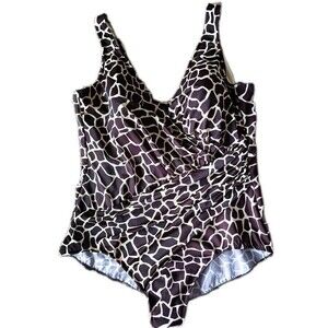 Miraclesuit Swimsuit Estilo Plus Sz 24 One-Piece Animal Giraffe Print  Slimming